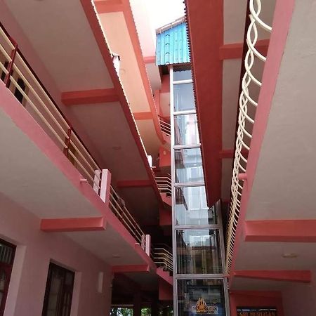 Hotel Sri Murugan Guest House Махабалипурам Екстериор снимка