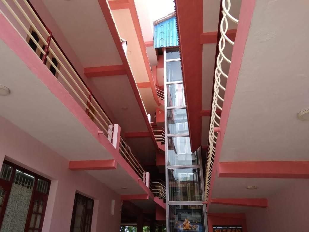 Hotel Sri Murugan Guest House Махабалипурам Екстериор снимка